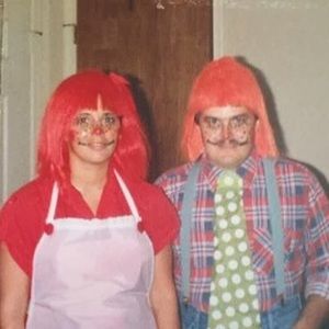 Meet your Posher, Debbie